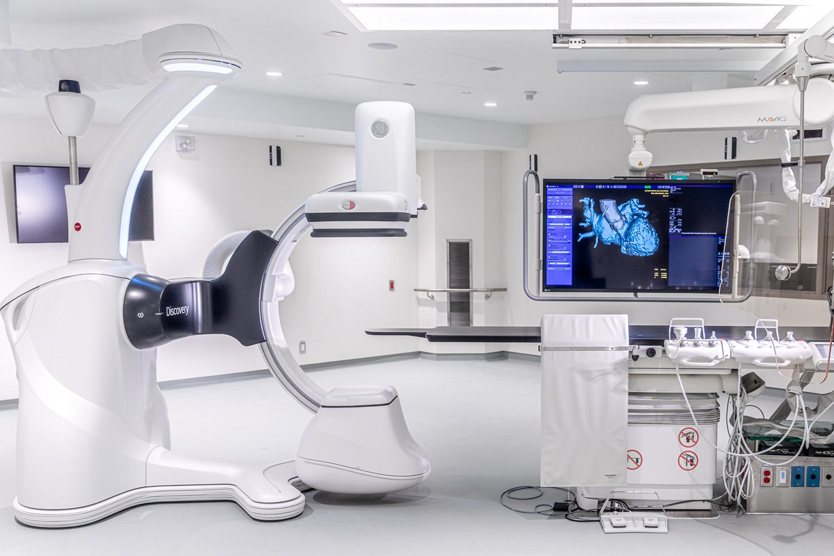 UnityHealthTO's tweet photo. The new catheterization lab at The Walter & Maria Schroeder BRAIN&HEART Centre (@BRAINHEART_SMH) has state-of-the-art ventilation and imaging equipment for cardiac procedures to enhance patient care: https://t.co/ZuAZ8Nbpb1. https://t.co/e5WZi5bGg0