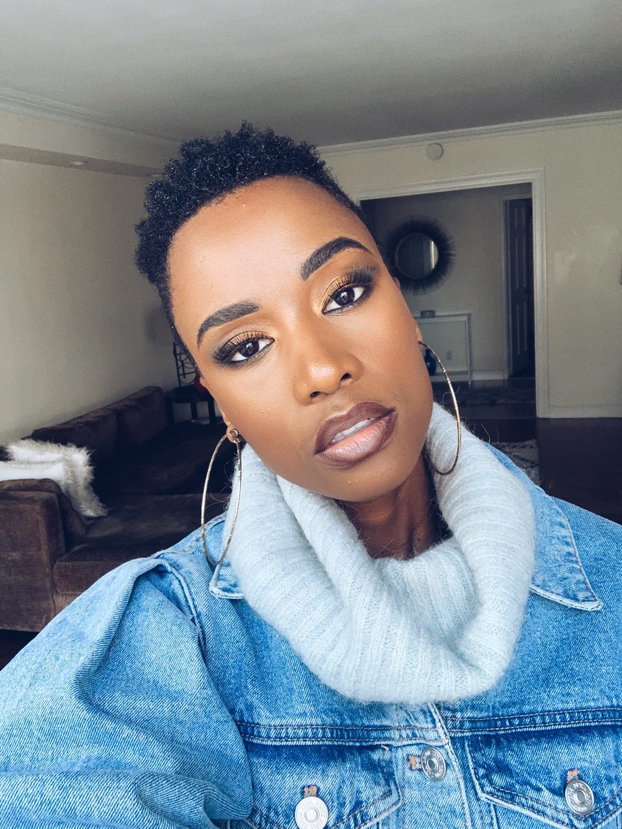 Diegochuene's tweet image. Retweet if you  agree she&apos;s beautiful  #ZoziTunzi