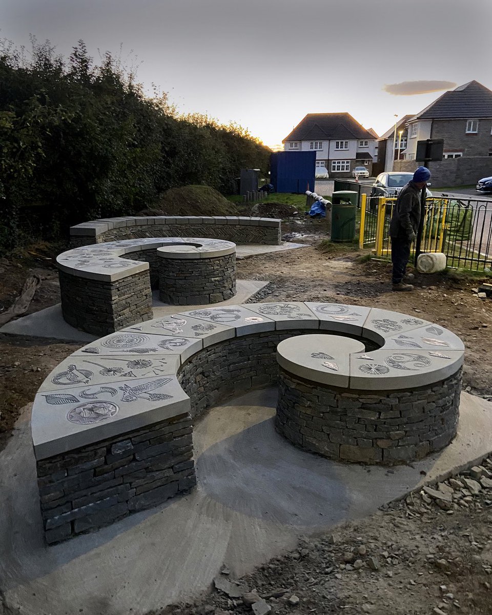 davidcmackie's tweet photo. Some exceptionally long days on site at St Nicholas with Mr Alan Jones and his exceptional stonework. Tinkinswood Green for Redrow Homes. 

Celebrating the very special Neolithic Landscape of this part of the Vale of Glamorgan and the Ancient’s connection with the Earth. https://t.co/Jfb0CYJHQ2