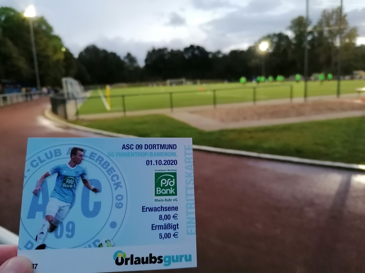 oekedortmund's tweet photo. Emscherstadion Dortmund
ASC Dortmund - SG Finnentrop/Bamenohl
Oberliga Westfalen (5th level)
4-2
8 EUR (Frauen 5 EUR)
300 Zuschauer
Oberliga auf dem Ausweichplatz: Flutlicht und Kunstrasen.
#unsereamateure
#groundhopping
#flutlicht
#oberliga
#asc09
#flvw https://t.co/WIbkAKb8Az