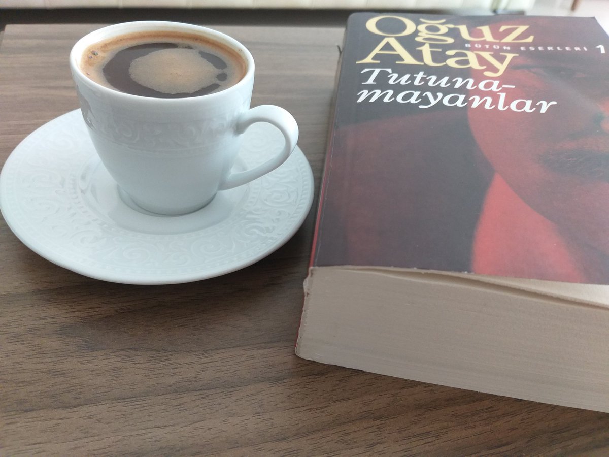 Kitap ve kahve, ikiniz birbirinize çok yakışıyorsunuz.😊
#dunyakahvegunu #dunyakahvegununuzkutluolsun