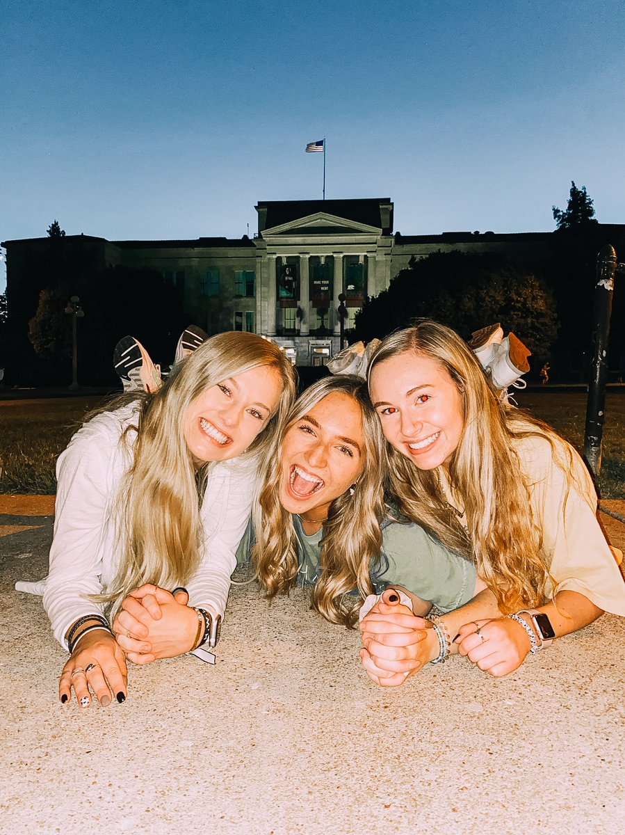 Alpha Chi Omega MSU (@axozetasigma) on Twitter photo Big Little Reveal!! We are so excited to add to our families 💗✨ Big Little Reveal!! We are so excited to add to our families 💗✨
