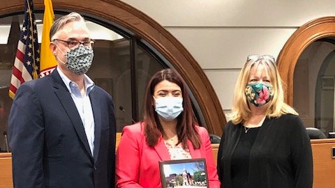 GerryAmodio's tweet photo. Yesterday the New Britain Downtown District presented the City of New Britain with its first "Clean Campaign Tidy Town" ward for the efforts Mayor Erin E. Stewart Mutone has made in  beautifying the Downtown area. (pictured; Dennis Morrell, Mayor Stewart Mutone, Justine Moriarty) https://t.co/9eHvDg9ESy
