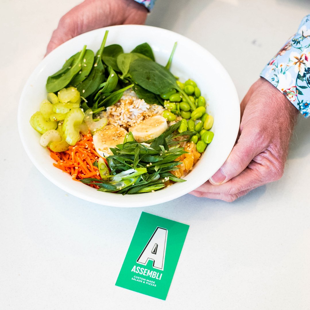 myassembli's tweet image. For all those living on the #veg, we want to turnip the beet on #WorldVegetarianDay with you! So add as many veggies and #toppings as your heart desires, and we will try not to be as corny with our puns in person. #Assembli #MakeItYours