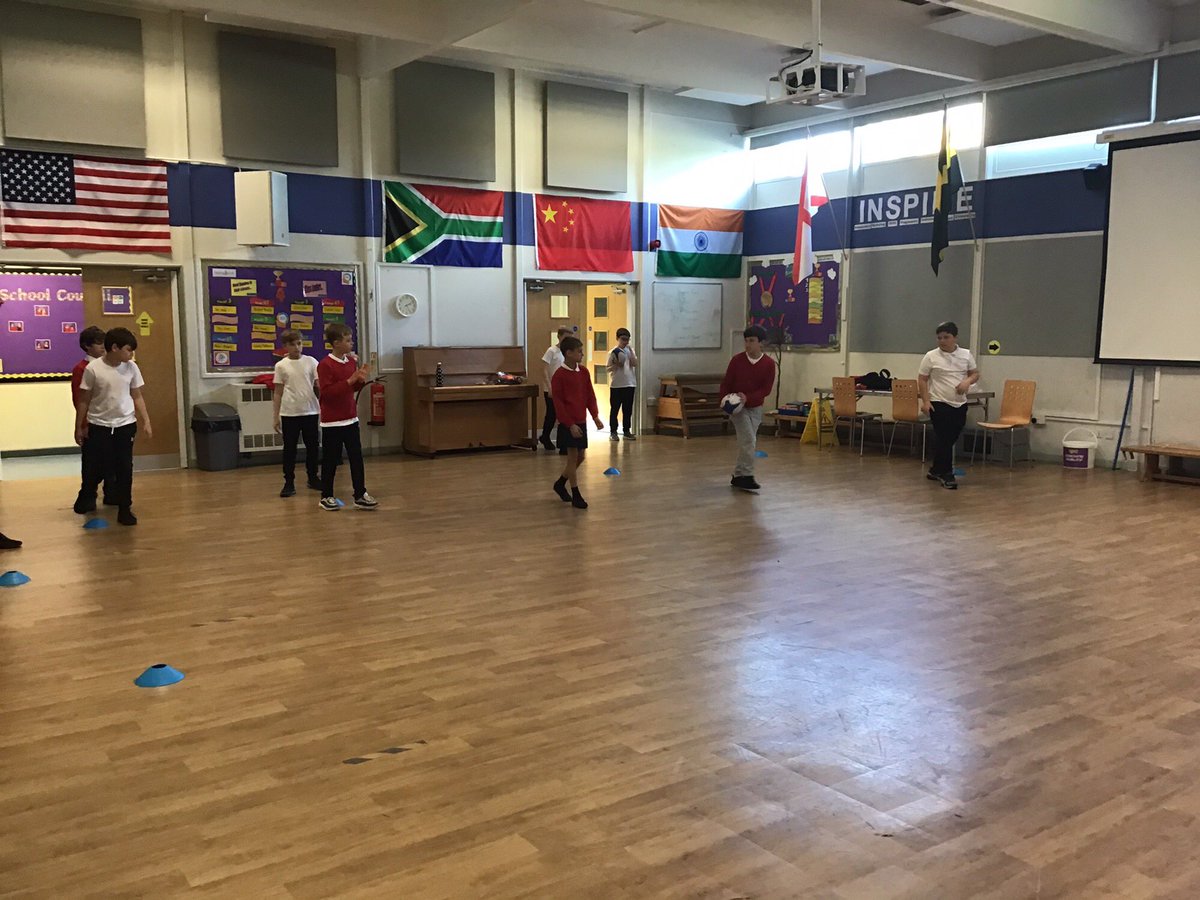 StAnnesKnowsley's tweet photo. Year Six has a fabulous PE lesson with Mr Rutter developing their rugby skills #SacpskPE #SacpskYearSix https://t.co/7HlpSpB66V