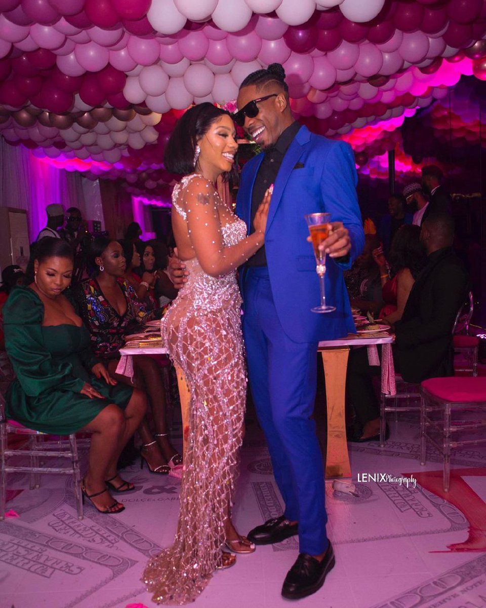 MercifulNaya's tweet image. Look at my mom and dad guys  😁 I don't want no arguments, they look really cute together awww 😍 they're the reason every Tom, Dick and Harry are shipping this year 💅🤣 #Merike #MercyEke