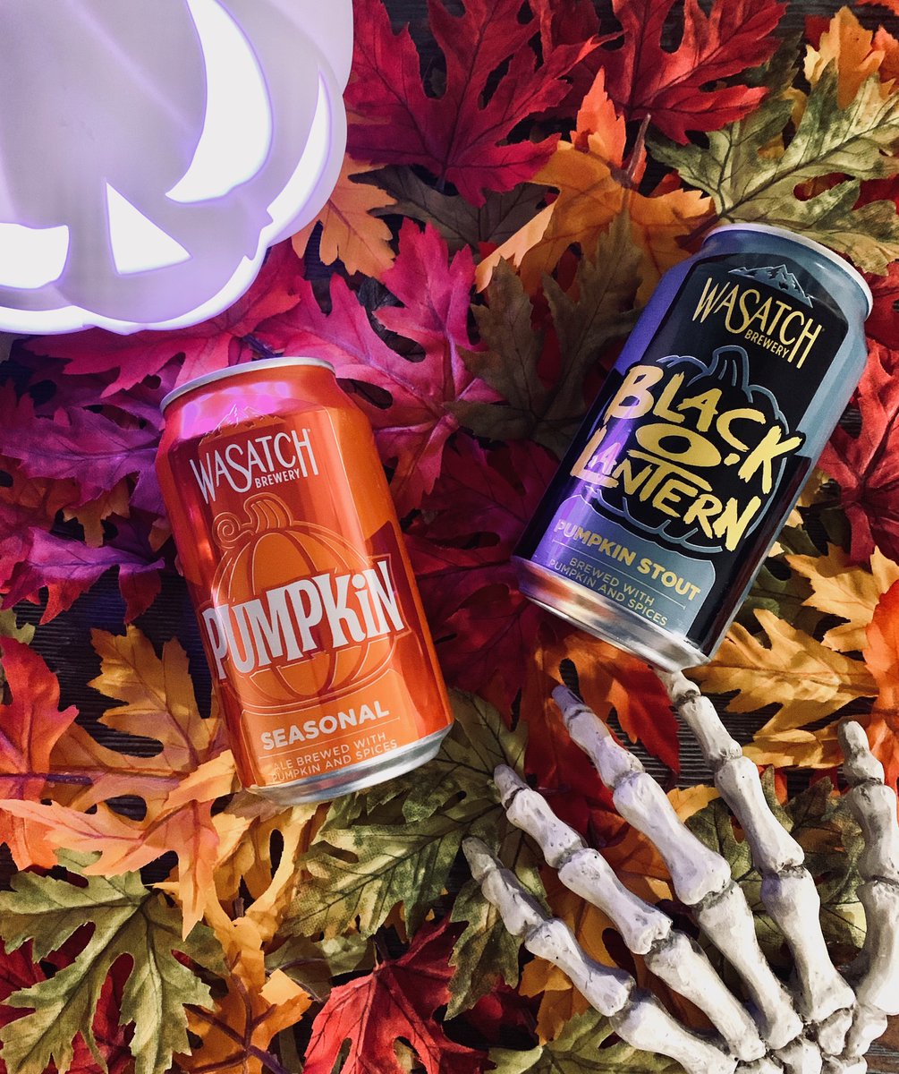 wasatchbeers's tweet photo. IT'S PUMPKIN BEER SEASON🎃  Our Wasatch Pumpkin Ale is brewed with pure pumpkin and the finest barley, while our Black O' Lantern is a rich, chocolatey frankenbrew that's scary good at 6.66% ABV! Pick them both of to-go at any of our locations! #WasatchBeers https://t.co/eHAL2XA6MK