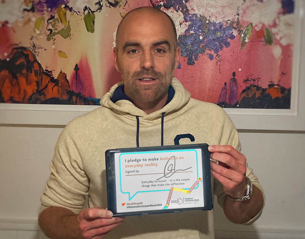 Si Crumbleholme tweet media