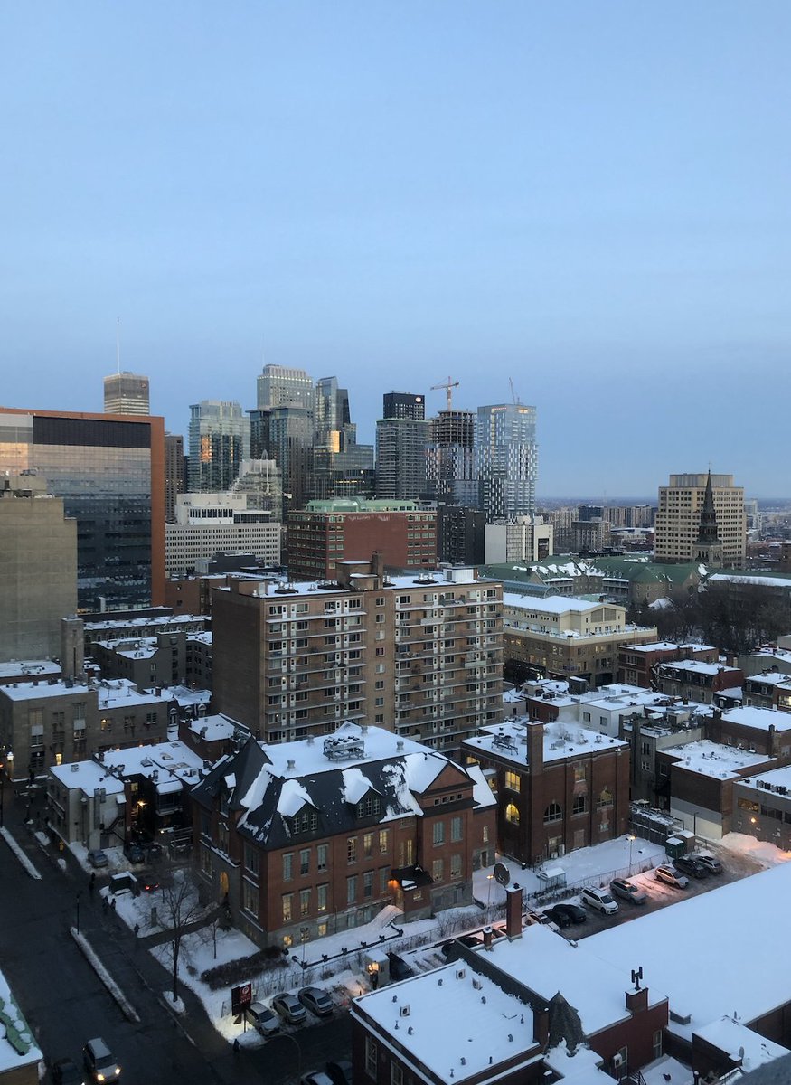 loswnx's tweet photo. Je lâche mon #studio à #Montreal 750 dolls (480e) toute charge comprise avec balcon
+ piscine/sauna/laverie au RDC
20eme étage vue downtown - Super bon plan pour jeune actif, si des Frenchies sont en galère de logement go MP ! #RTstp https://t.co/cQoaIecWoA