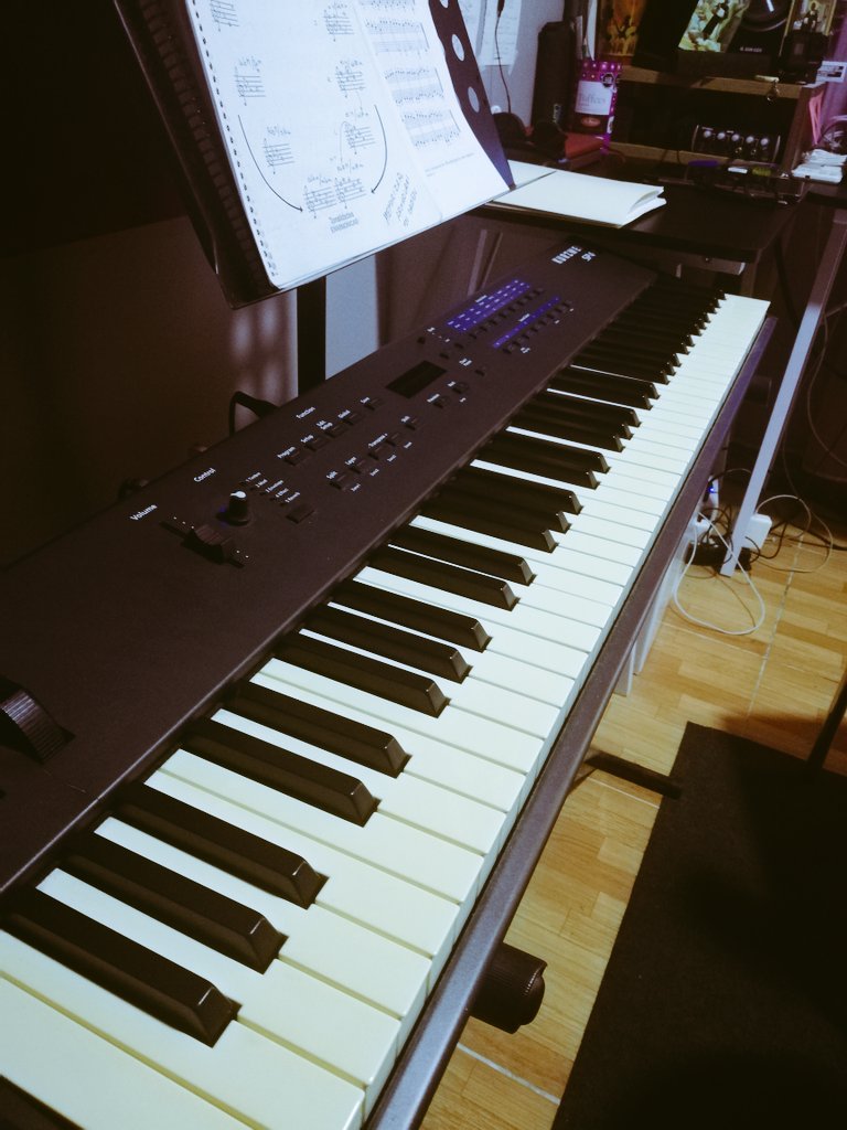 RogerPercusion's tweet photo. Afternoon music 🎹 #music #keyboard #kurzweil #piano #sheetmusic https://t.co/iKMHUUXHqd