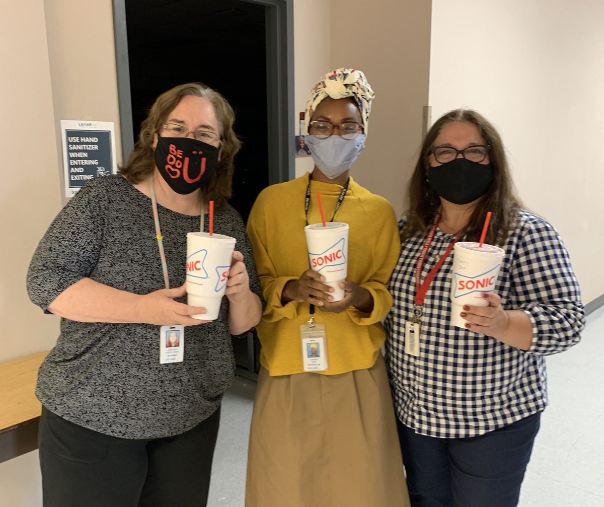 Rosie Compean tweet media