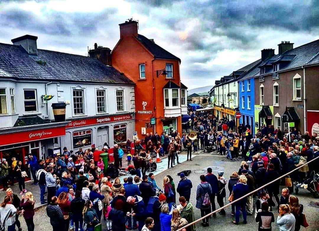 Mark Murphy (@murpmark) on Twitter photo Feels weird to be calm coming into this weekend. Usually all of us on the committee <a href="/dinglefoodfest/">Dingle Food Festival</a> are a little stressed putting the final touches to what is one of the biggest weekends of the year here.
Proud to be part of this voluntary group to show what Dingle has to offer. Feels weird to be calm coming into this weekend. Usually all of us on the committee <a href="/dinglefoodfest/">Dingle Food Festival</a> are a little stressed putting the final touches to what is one of the biggest weekends of the year here.
Proud to be part of this voluntary group to show what Dingle has to offer.