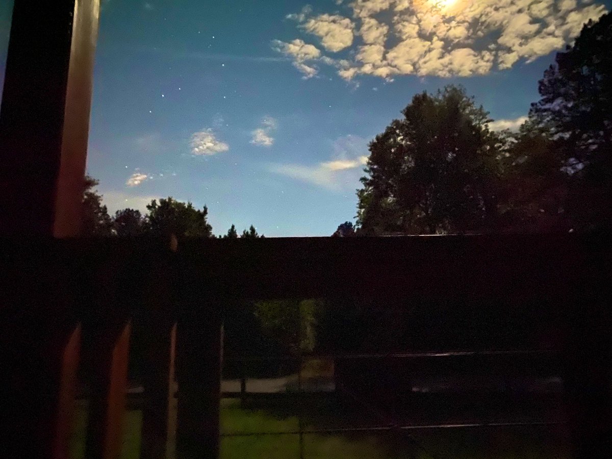 Bwaller85's tweet photo. Front porch swingin’ and a full moon. It might as well be daytime. Gorgeous night. #PureGoldCEO #promo https://t.co/UFmURa7p03