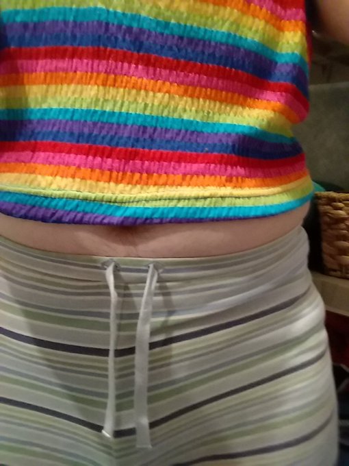 I felt really good wearing this and kinda want some compliments, any takers? 😋  #babyboy #transftm #lgbtsw<a href="/tag/babyboy"class="tags"><span>#babyboy</span></a><a href="/tag/of"class="tags"><span>#of</span></a><a href="/tag/sw"class="tags"><span>#sw</span></a><a href="/tag/onlyfans"class="tags"><span>#onlyfans</span></a><a href="/tag/onlyfan"class="tags"><span>#onlyfan</span></a><a href="/tag/onlyfansboy"class="tags"><span>#onlyfansboy</span></a>