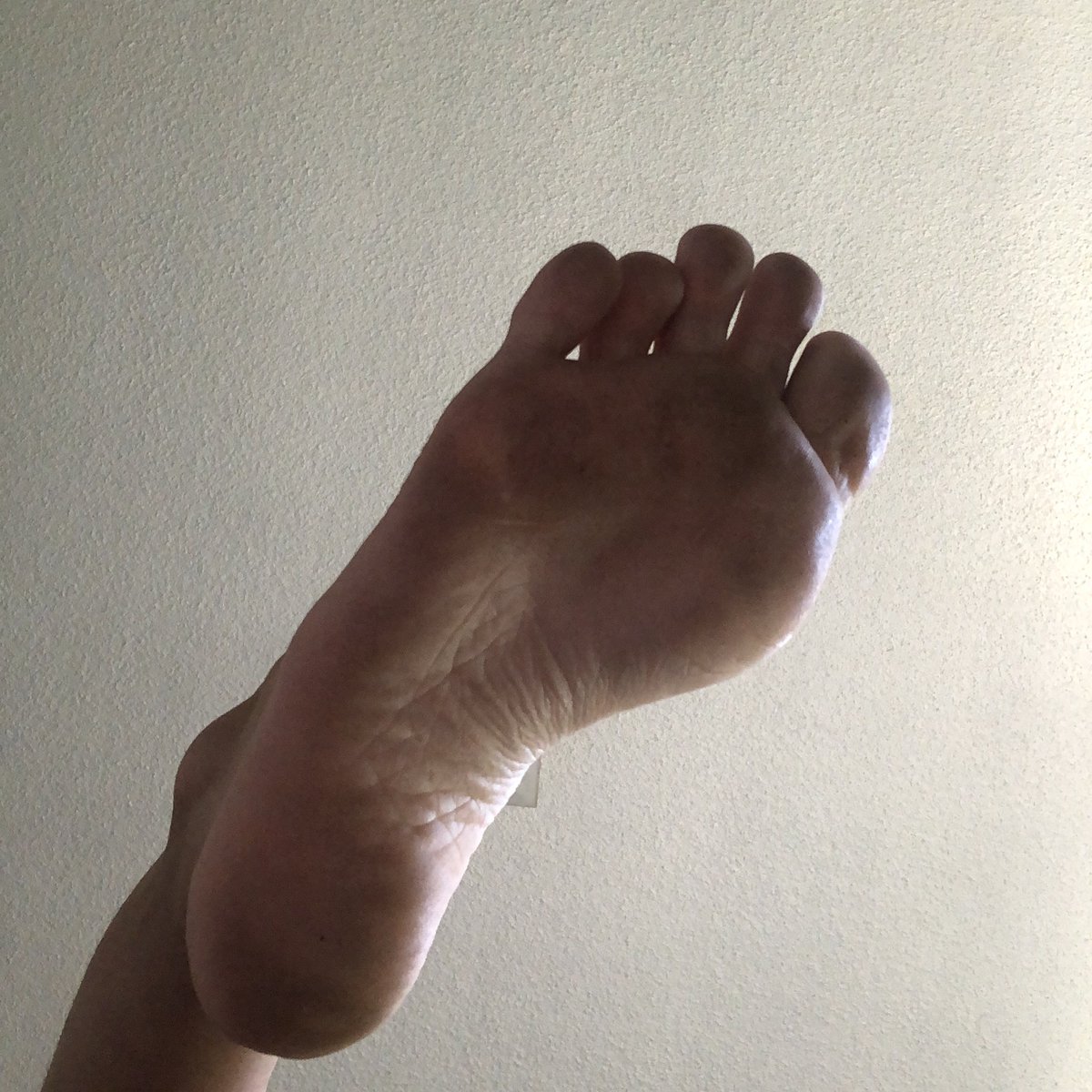 bbyykat's tweet photo. retweet if you love my dirty feet🥰

#feetography #soles4souls #solesociety #sellingfeetpics  #feet #footfetishnation #footfetish #footporn #footgoddesses #feetworship #feetlovers #soles #solesunday  #prettytoes  #toesucking #sexyfeet #sexyfeetandtoes #sexytoes #sexyfeetpics https://t.co/5Ods8CEGJB