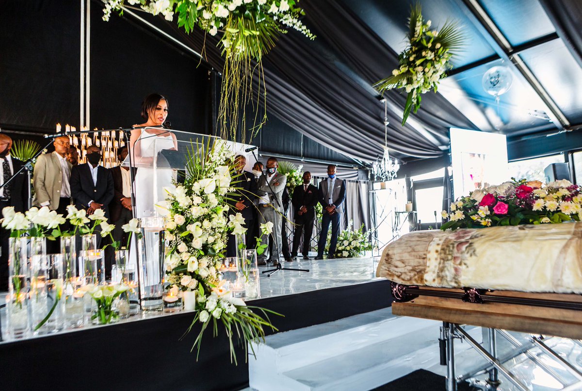 nonoevents's tweet image. #DignifiedSendOff
#RIP #FuneralServiceSetup
#Deco #FurnitureHire #Flowers
#NonoEvents