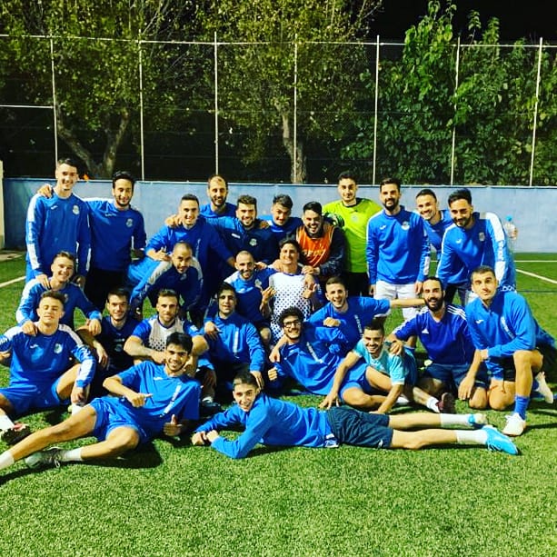 1er. Equipo.
Último entreno de la pretemporada preparados ya para el primer partido de liga el sábado en casa contra Vista Alegre

Gran trabajo de nuestros jugadores y cuerpo técnico ¡¡¡
<a href="/daanimartinezzz/">Dani Martinez Paniag</a>
<a href="/EmilioMoyaFern1/">Emilio Moya Fernande</a>
@FutbolBaixllob1
#equipodelbarrio 
<a href="/Gol_Cat/">GolCat</a>
#adnmolivell