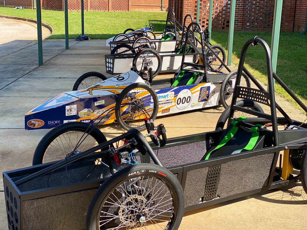 csracinggp's tweet photo. Today we got all 5 of our @Greenpower_USA F24s out! So excited about the growth of this program at @LongCaneMiddle. 3 year-long race teams &amp; 2 nine-week #STEM classes to reach more students. We appreciate our sponsors &amp; all that have supported this effort!🔋🏎💨🏁🐾🇺🇸 #greenpower https://t.co/m0LFsHMqF5