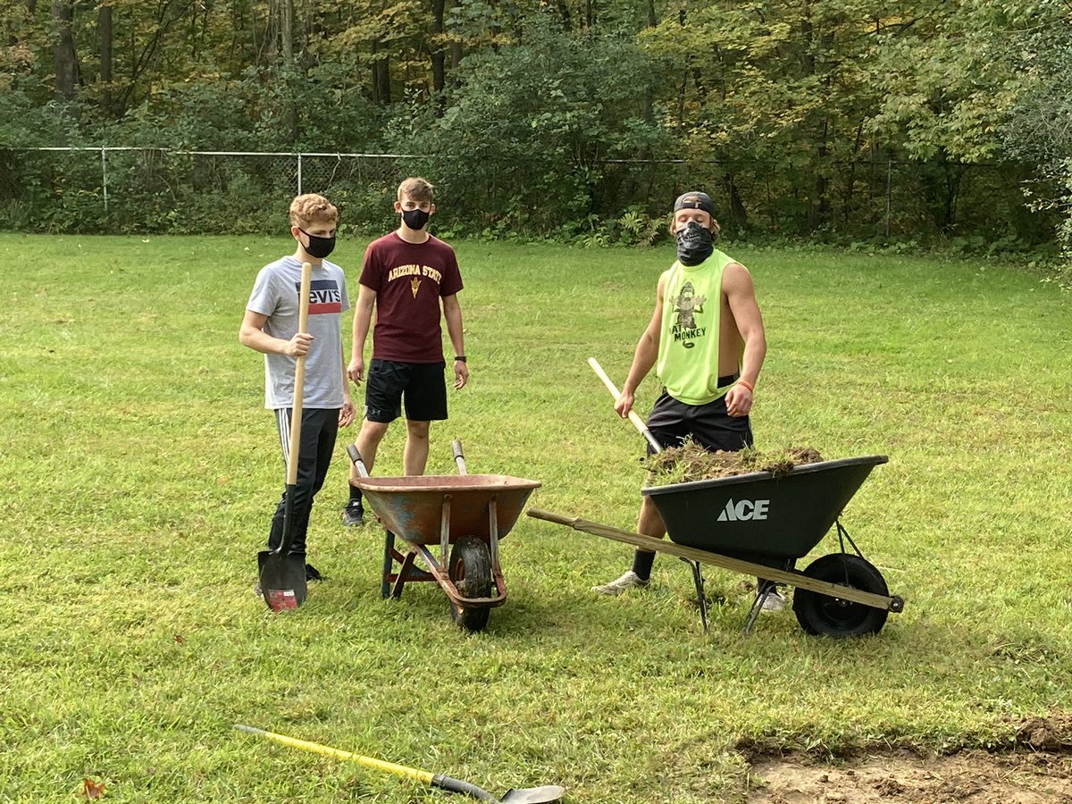 Robert Mizen tweet media