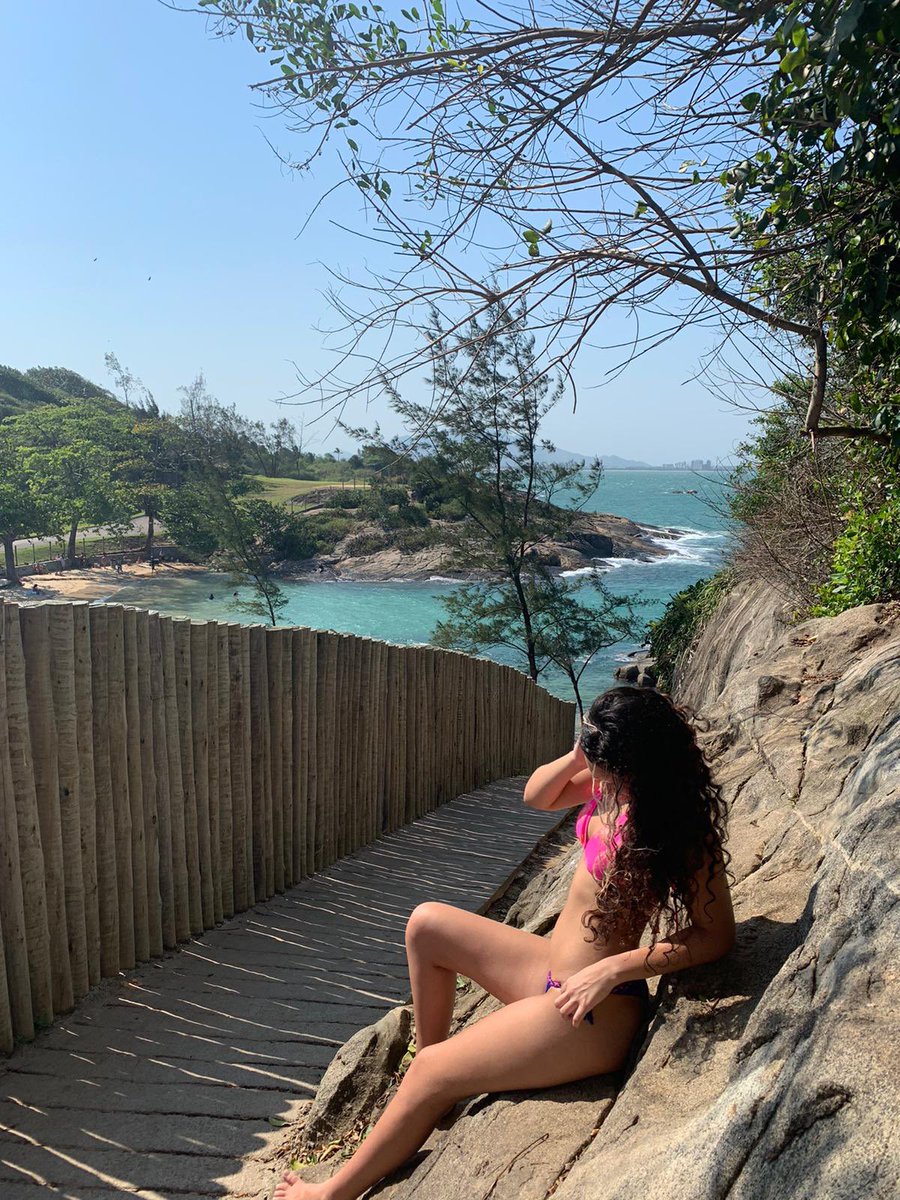 até q enfim fui nessa praia, acho q eu era a única do ES que ainda n tinha ido kkkkkkkk💕