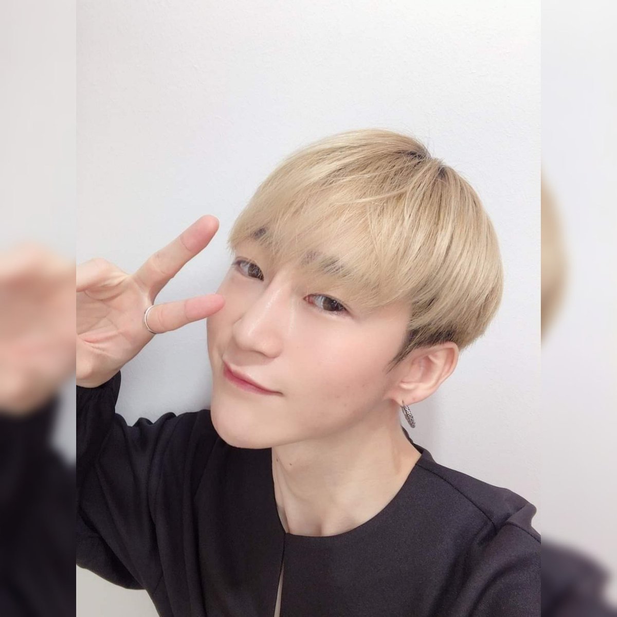 Noir_Chile's tweet photo. [ TWITTER • 200819] Actualización de #Hanryu.

Actualización de Hanryu Daisuki en Twitter con #Siheon, Daewon y #Yeonkuk 
.
.
.
Cr. Hanryu https://t.co/Mn71K9fNLe