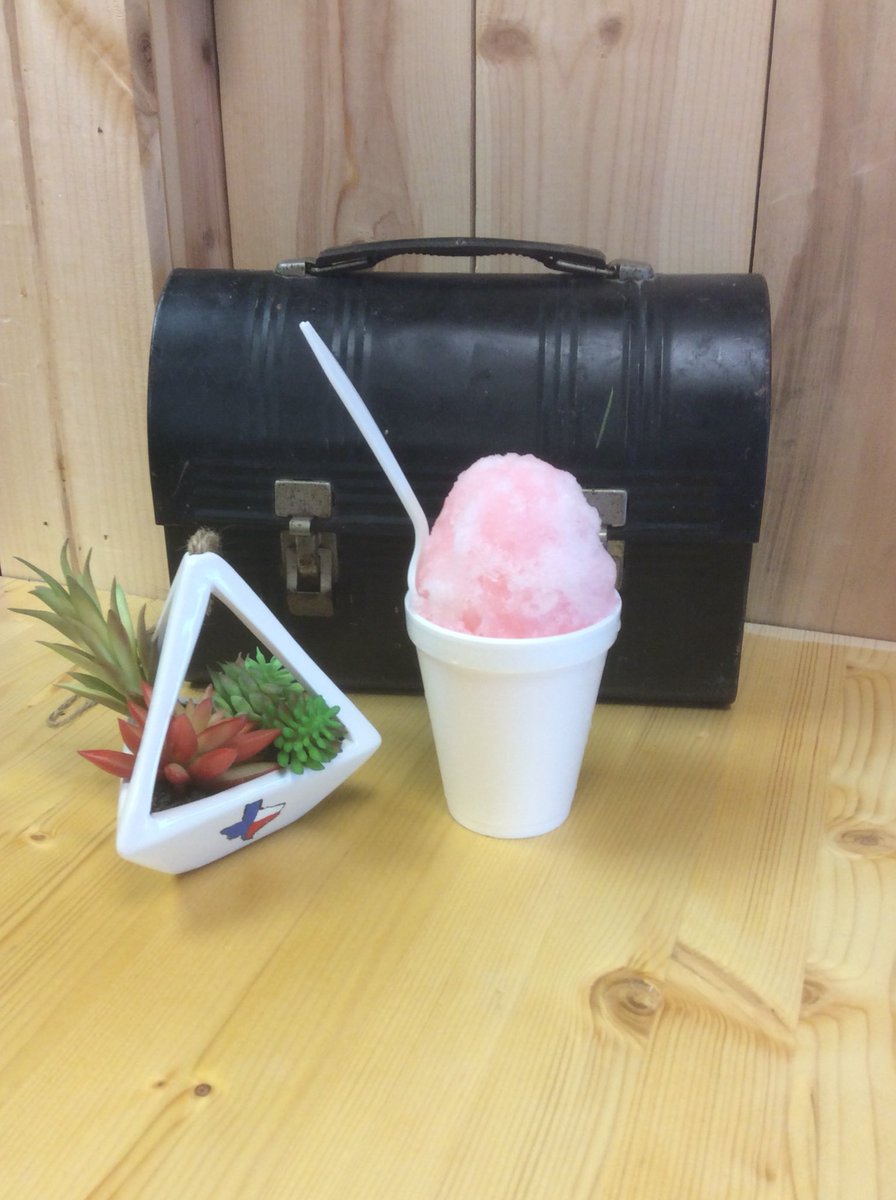 StraightFromTex's tweet photo. For the month of October...
Show this post @alamo_ice and get a small pink lemonade shaved ice for only $1.50!🍧 Help us Paint the Town Pink!💓🌸#alamoice #breastcancerawareness #pink #october #paintthetownpink https://t.co/XOm3eaPfdQ