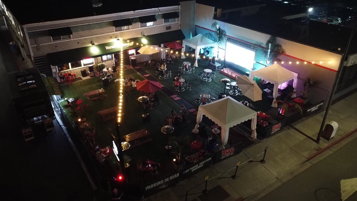 Catch us <a href="/retrojunkiebar/">Retro Junkie</a> Walnut Creek!