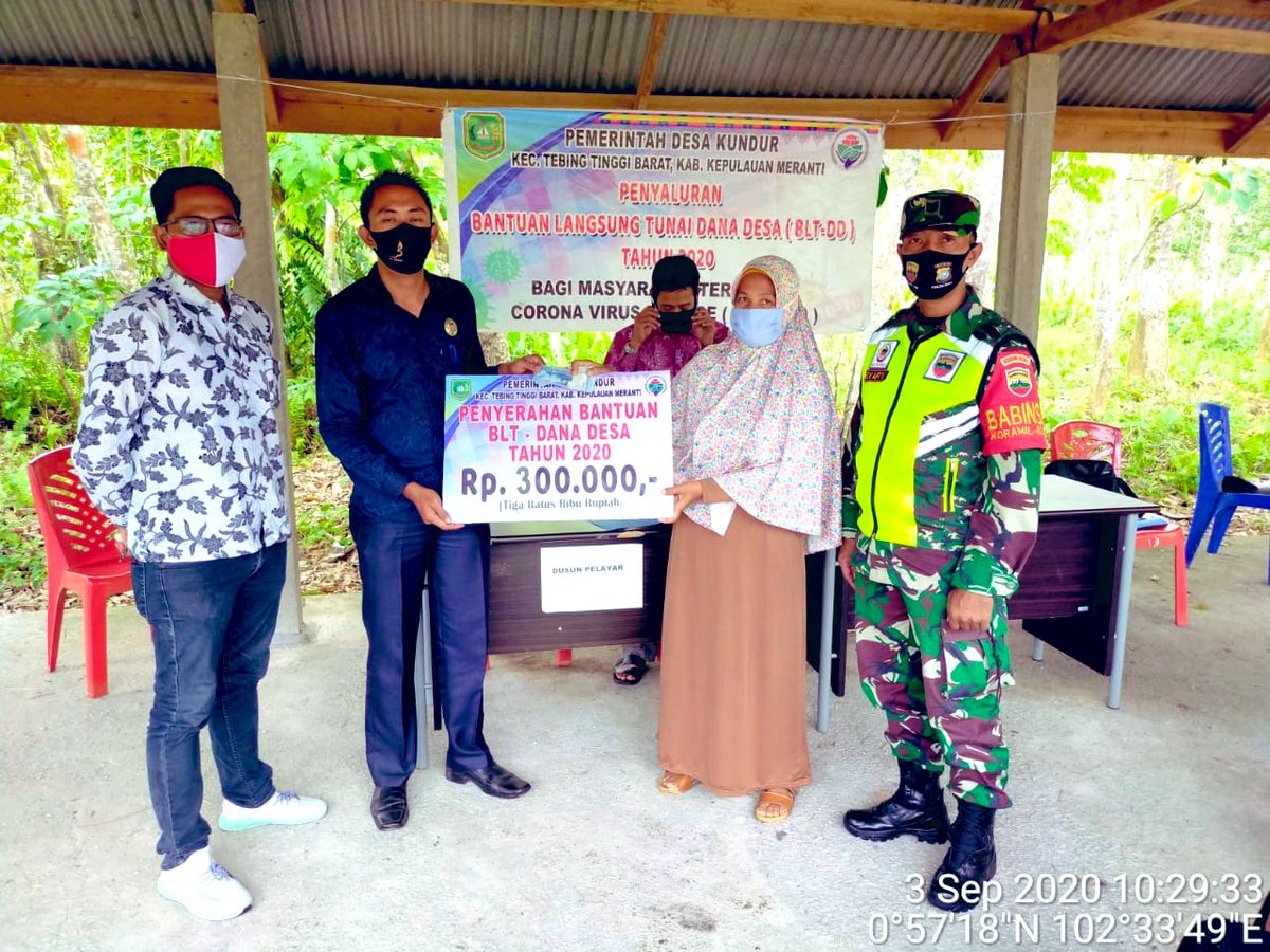 mpoNK26's tweet photo. #TerbaikTerbatikKemendesaPDTT
#TPPIRiau
Selamat Hari Batik Nasional, Kami cinta buatan Indonesia
#TerbaikTerbatikKemendesaPDTT
#TPPIRiau 
@jokowi @halimiskandarnu @taufikmadjid71 @fachrilabalado @tppkemendes @KemenDesa @Brigade01Arwan1 @Kpw1Riau @DodiShawana @SazaliSofyan https://t.co/SOMbjKutXQ