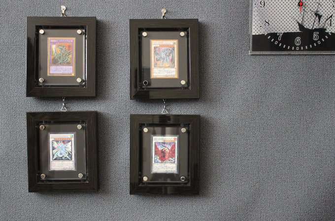 実例あり トレカの飾り方 みんなどうしてる ゲーム フィギュア トレカ 古着の買取ならお宝創庫