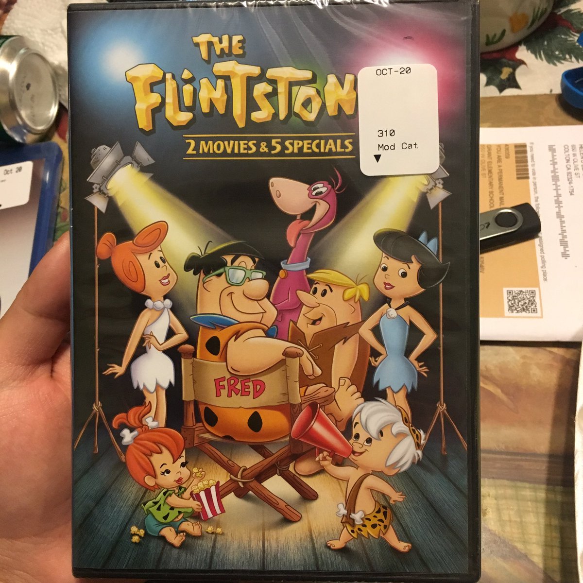 HBcartoons's tweet photo. This set includes 2 movies and 5 specials 

A Man Called Flintstone 
Little Big League 
The Flintstones Meet Rockula And Frankenstone
The Jetsons Meet The Flintstones 
I Yabba Dabba Do
Hollyrock A Bye Baby
The Flintstones and WWE Stone Age Smackdown 

This set is only dvd https://t.co/sHR8tiWvre