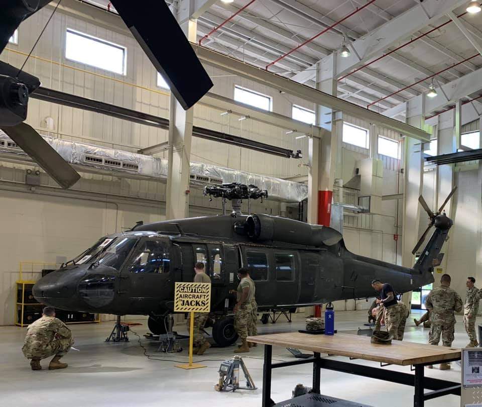 BradfordLSmith1's tweet photo. Grest training happening at the NCO Academy.
#ThisIsMySquad #AboveTheBest #BornUnderFire @PaulFunk2 @Davidfrancisavn @CSMHauke @TradocDCG @TRADOC https://t.co/TT9AnABGrv