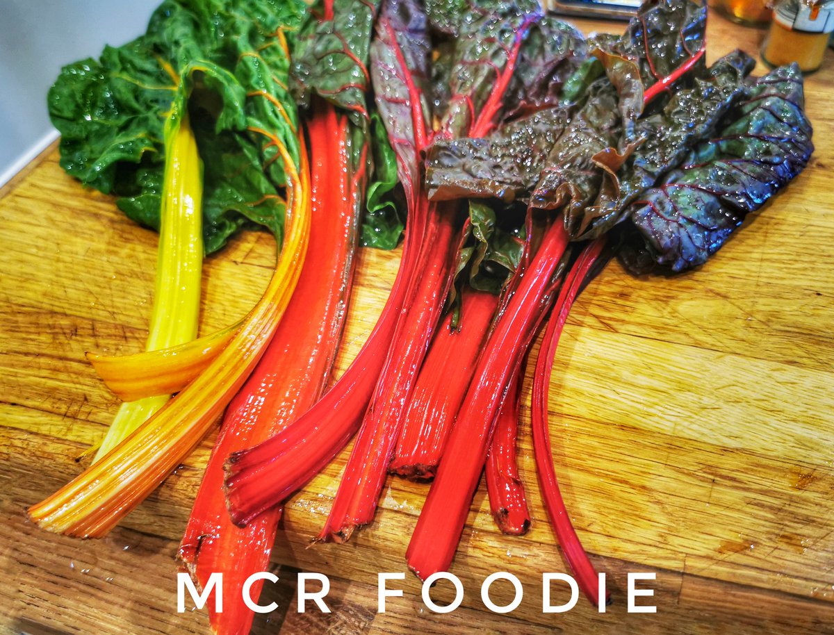 MCR_FoodieUK's tweet photo. Nature's rainbow

#chards #foodie #VegetarianDay https://t.co/cX1xkezXUk