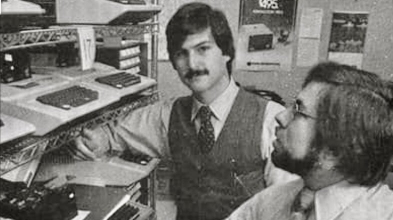 JonErlichman's tweet photo. Famous co-founders at the office: https://t.co/6T94Ud2rCe