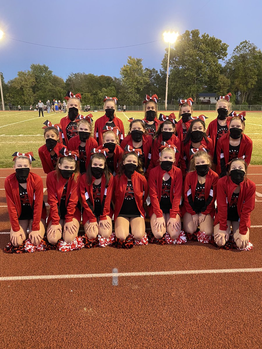 PershingSpirit's tweet photo. Let’s go Generals!! Beat the Liberators!! 🔴⚪️⚫️🏈 #Pershingpride #Pershingcheer https://t.co/FisV4vgoTg