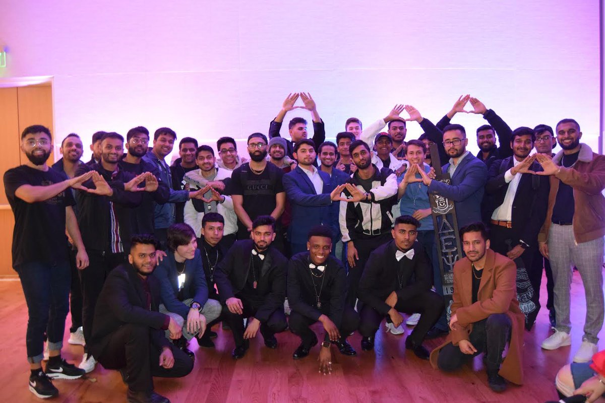 Happy founders day to Delta Kappa Delta Sorority, Inc (21 years) and Delta Epsilon Psi Fraternity, Inc (22 years)! Here’s to many more! 🤩💚