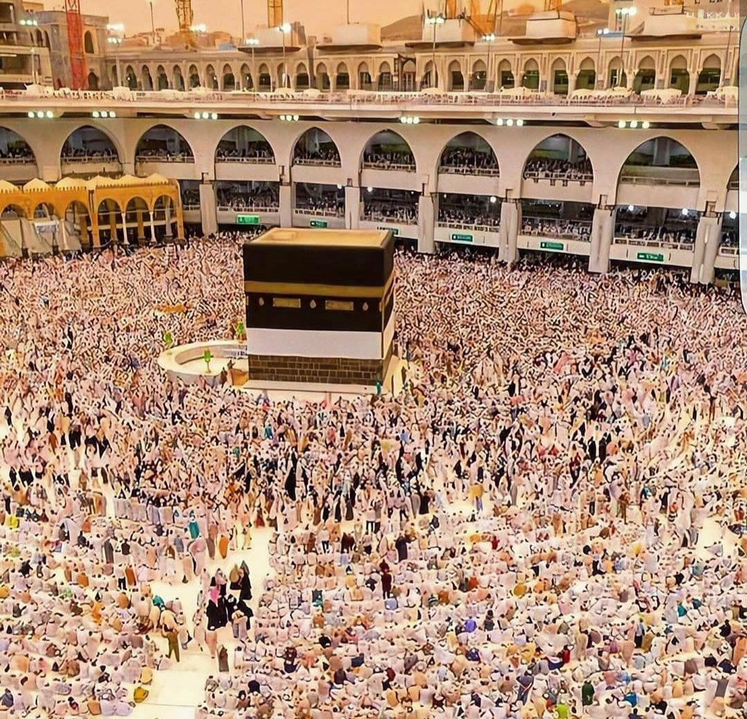 بِسْمِ اللّـٰهِ الرَّحْـمٰنِ الرَّحِيْـمِ

بَلِ اللّـٰهَ فَاعْبُدْ وَكُنْ مِّنَ الشَّاكِـرِيْنَ (۶۶)

بلکہ اللہ ہی کی عبادت کرو
اور اس کے شکر گزار رہو

💫صباح النور💫

#سبحان_الله_وبحمده
#خاتم_النبیین_محمدﷺ