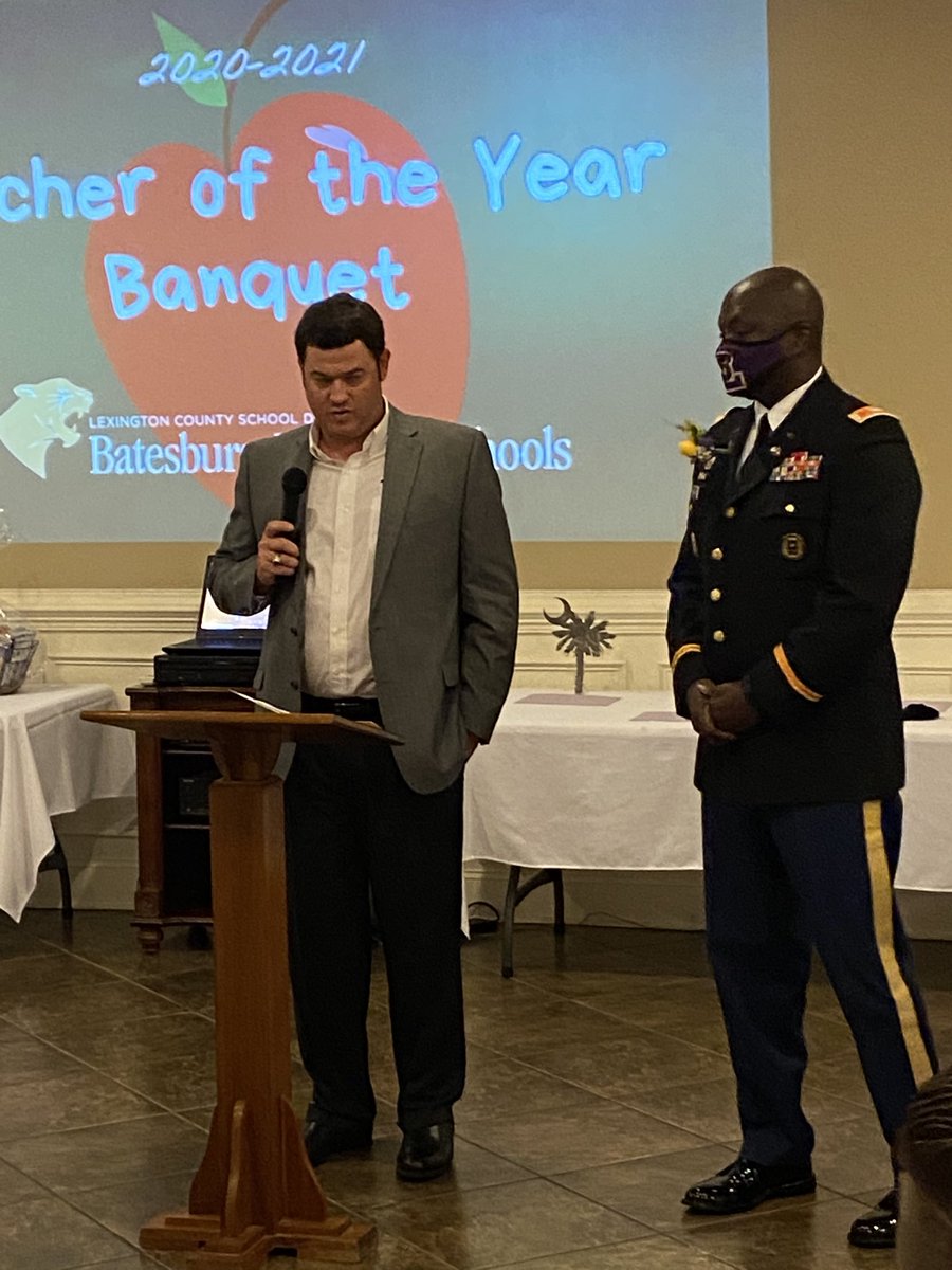 Congratulations to Col. Jonathan Robinson 2020-21 Lexington 3 Teacher of the Year. Ben Herlong,  ⁦<a href="/HerlongCars/">Herlong Cars</a>⁩ presents Col.  Robinson 2020 Chevy Blazer for one year.⁦<a href="/LexCounty_SD3/">LexingtonCountySD3</a>⁩
