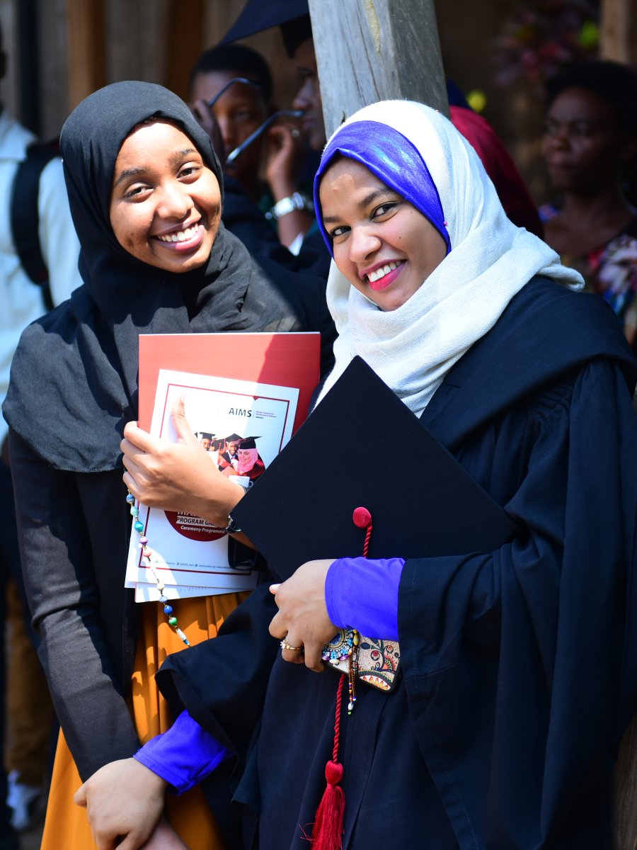 AIMS__Network's tweet photo. Opportunities!

Interested in gender-related matters or do you know someone who is? We have a few opportunities for you!

Check out our job vacancies via https://t.co/BXG8IM2BCx and join the team!

Deadline: 6 and 15 October 2020.

#AfricasEinsteins https://t.co/FRfxEC3u5Q