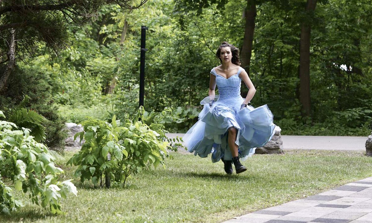 тайное общество младших монарших особ 2020. тайное общество младших монарших особ фильм. тайное общество младших монарших особ фильм. тайное общество тайных монарших особ. тайное общество младших монарших особ 2020.