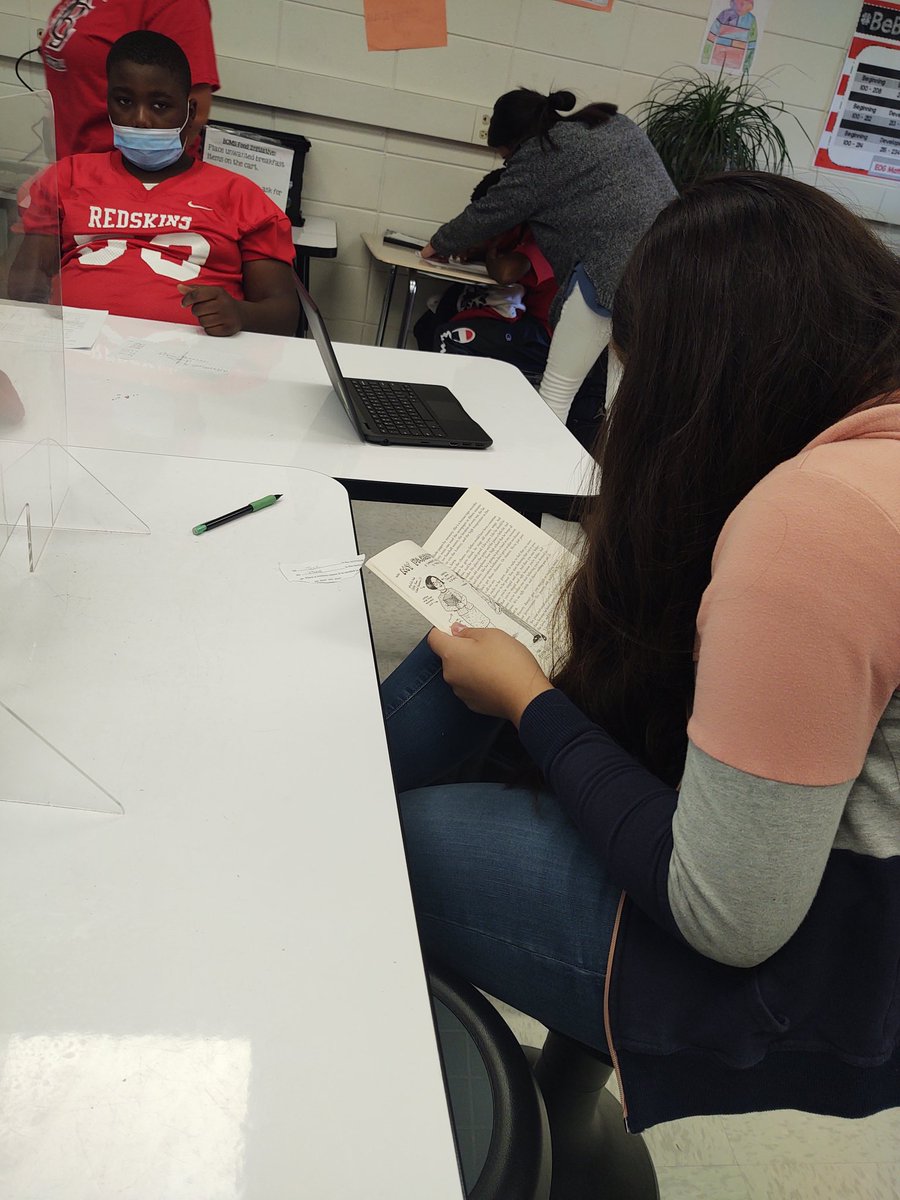 sunnypb15's tweet photo. I can't explain how 😀 it makes us to see our kids asking to read after finishing their math work!! We've used our seminar time to read meaningful middle school texts together, and it's lead to them reading independently!! My ❤️ is bursting with pride!! @ameeks08 @BryanCountyMS https://t.co/3JgXC0MtP1