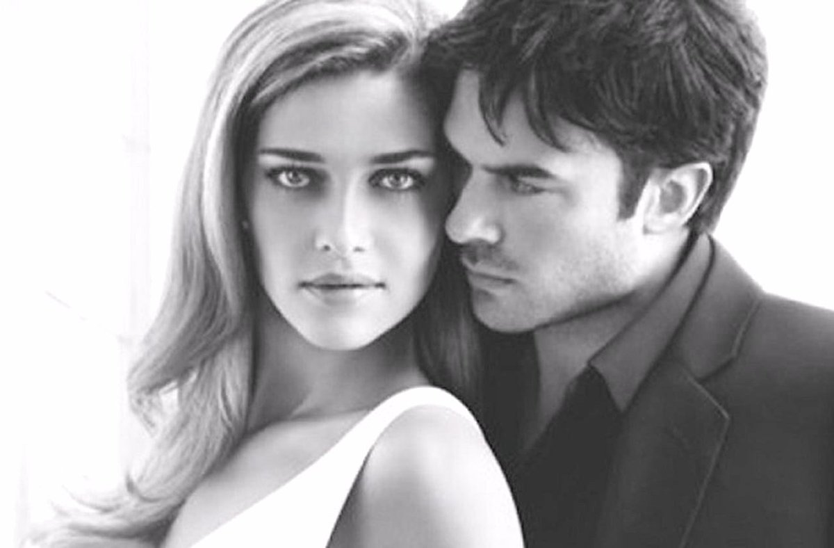 مُـر tweet media