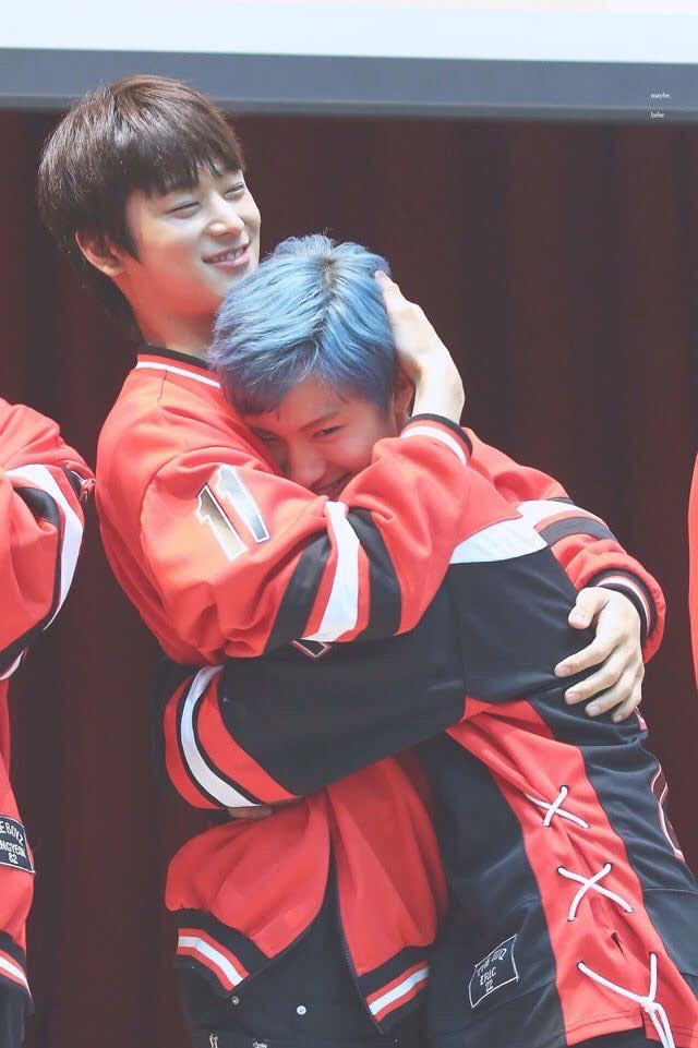 thinkingofjuric's tweet photo. Juyeon needed to wait 1072 days, 25728 hours and 92620800 seconds to find Eric♡ 
The boy who has brought happiness to his life, the boy he can have fun with, the boy he can rely on. 
But most important, the boy with whom he can be himself, his other half: his bestfriend🤍
#쥬릭 https://t.co/0p42imZfIW