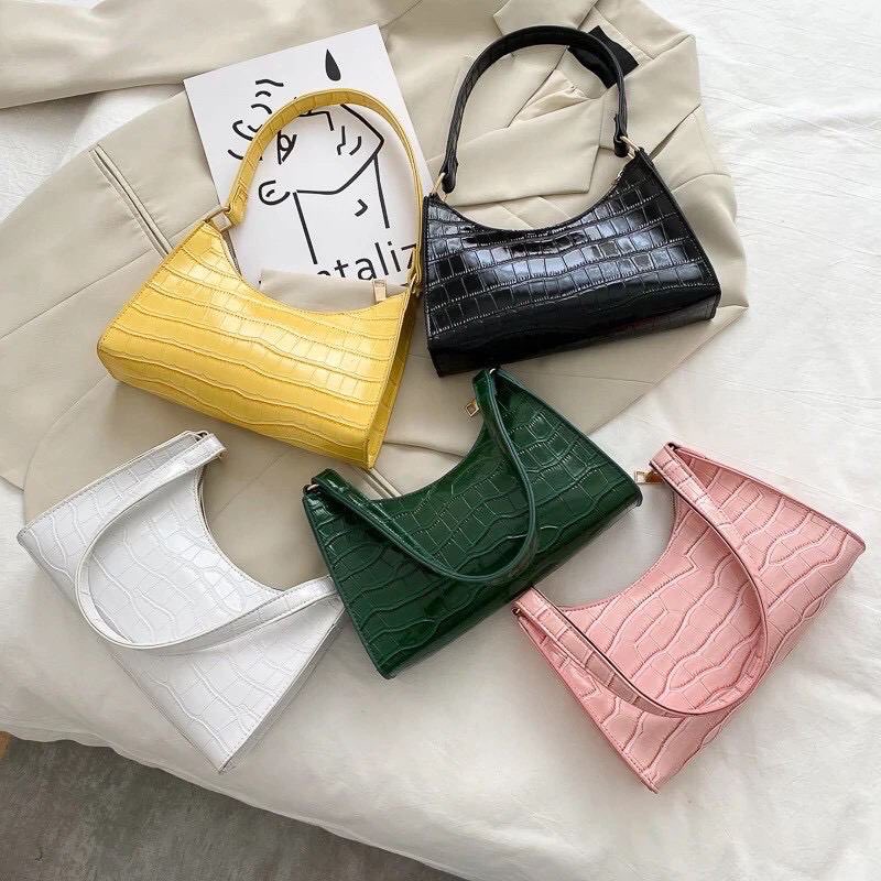 { Claire Bag }-Price : RM29 only READY STOCK  POSTAGE : SM RM8 / SS RM11Product Info:Material : Pu leather Available in white, black, green, yellow, pink.Size : 23cm x 17cm x 6cm.