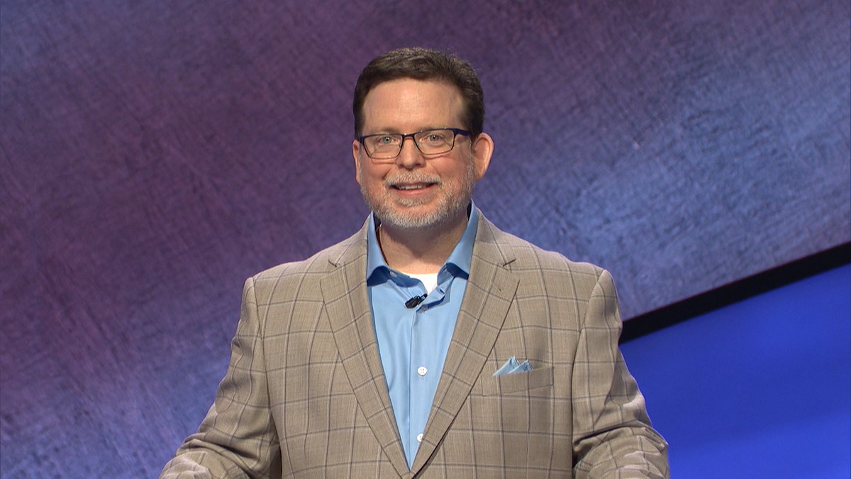 spazweez's tweet image. As if 2020 wasn't strange enough... Next Thurs (10/8), I get to check a major item off my bucket list by appearing on @Jeopardy ! Check local listings and tune in if you can! #Jeopardy #Jeopardy37