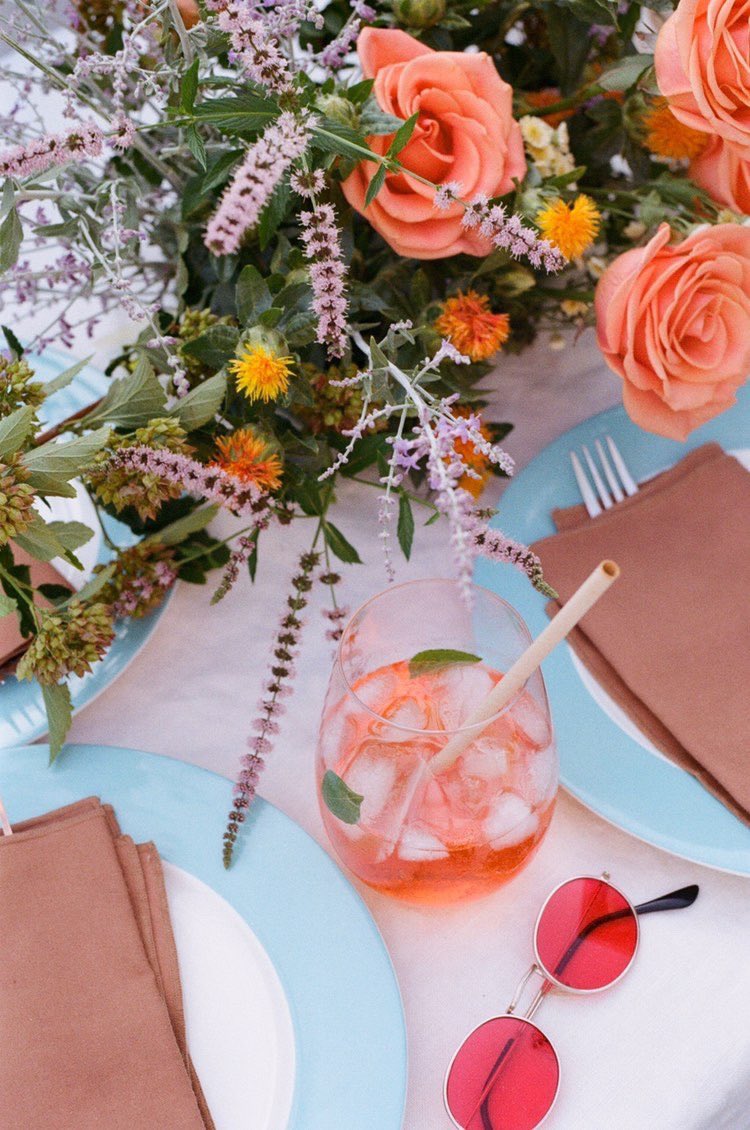 acc92's tweet image. 4 passions 4 tags 4 pics 
1. Deep conversations 
2. Naturopathic medicine/ natural healing
3. Being of service + cooking for people 
4. Sharing love and laughs 
@gmoneymc @ashley96nicole @_oliviakent @amadarisss