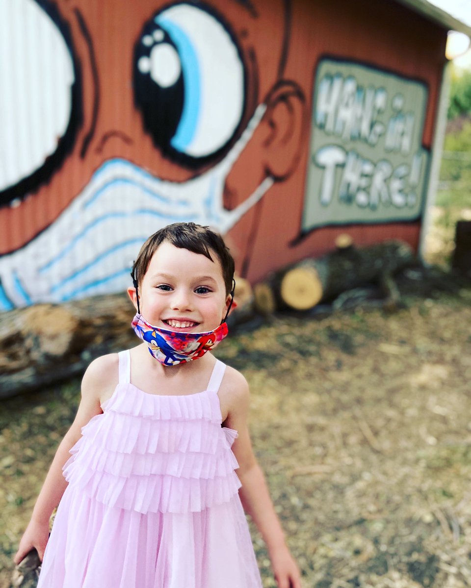 marina_gomberg's tweet photo. #hanginthere #princesswalk https://t.co/LCOtV3In5D