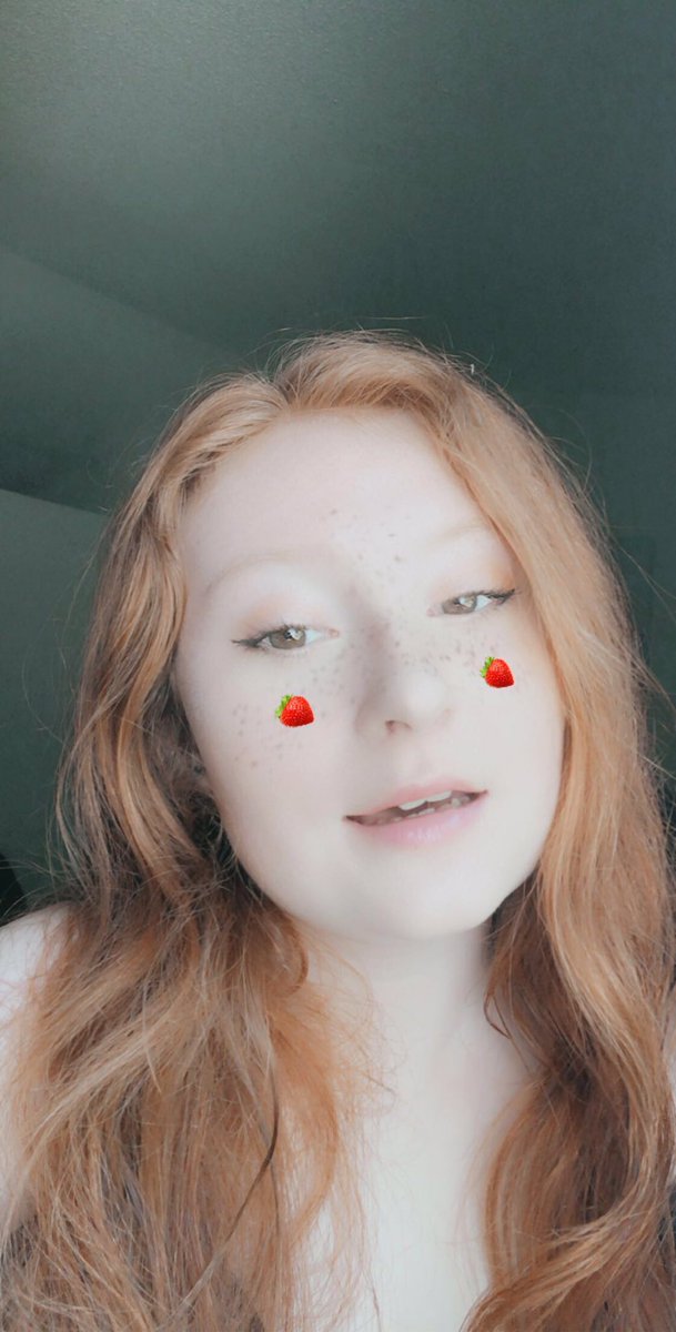 i uhm- a thread of me bc im tryna have self-love