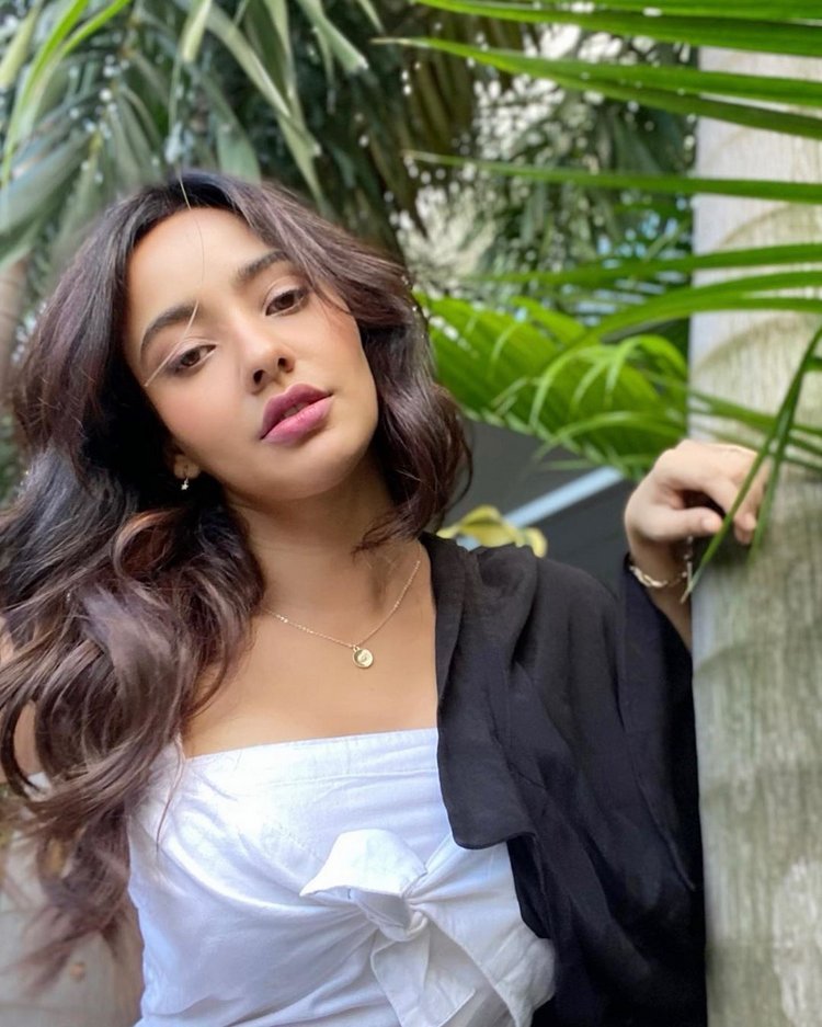 EjSpol7VcAANwUu?format=jpg&name=medium