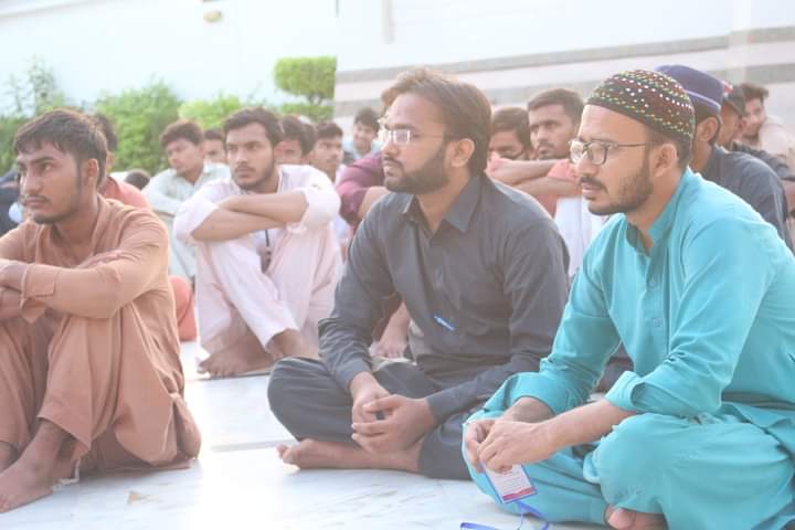 umraniAyazAli's tweet photo. ترتیل قرآن
کل وقتی مربی:حافظ مختیاراحمد کاندھڑو
بعد نماز فجر
تیسرا دن دن | "تدریس"1.0
#DAY.3 
#تدریس 1.0
بدھ 30 ستمبر تا اتوار 4 اکتوبر 2020 | کراچی
#Tadrees 1.0 #Al_Quran
#IJT #SindhJamiat https://t.co/gkhKOYsDUv