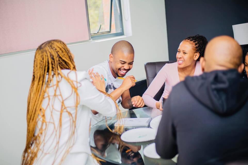 F5Creative_'s tweet photo. In between brainstorming ideas, laughter, amongst many elements  keeps us going #F5Creative #F5Fridays 😃 https://t.co/XTVPd0duHy
